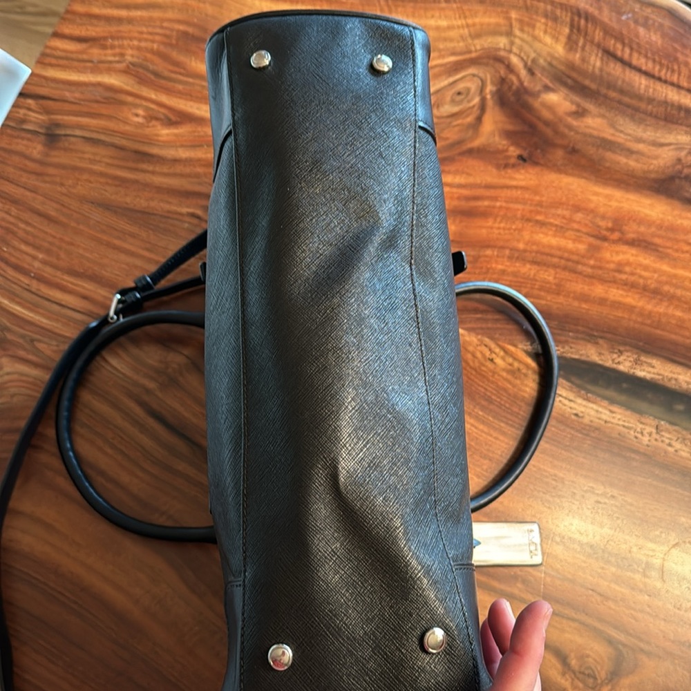 Tumi Black Laptop Bag - Picture 2 of 8